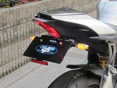 15YZF-R1フェンダーレスキット】